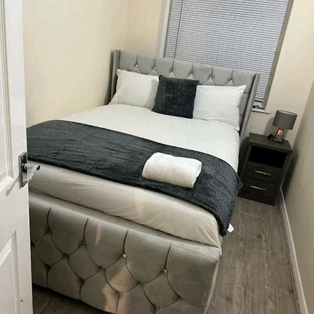 Lovely 2-Bed Apartment In Knowle Solihull Ngoại thất bức ảnh
